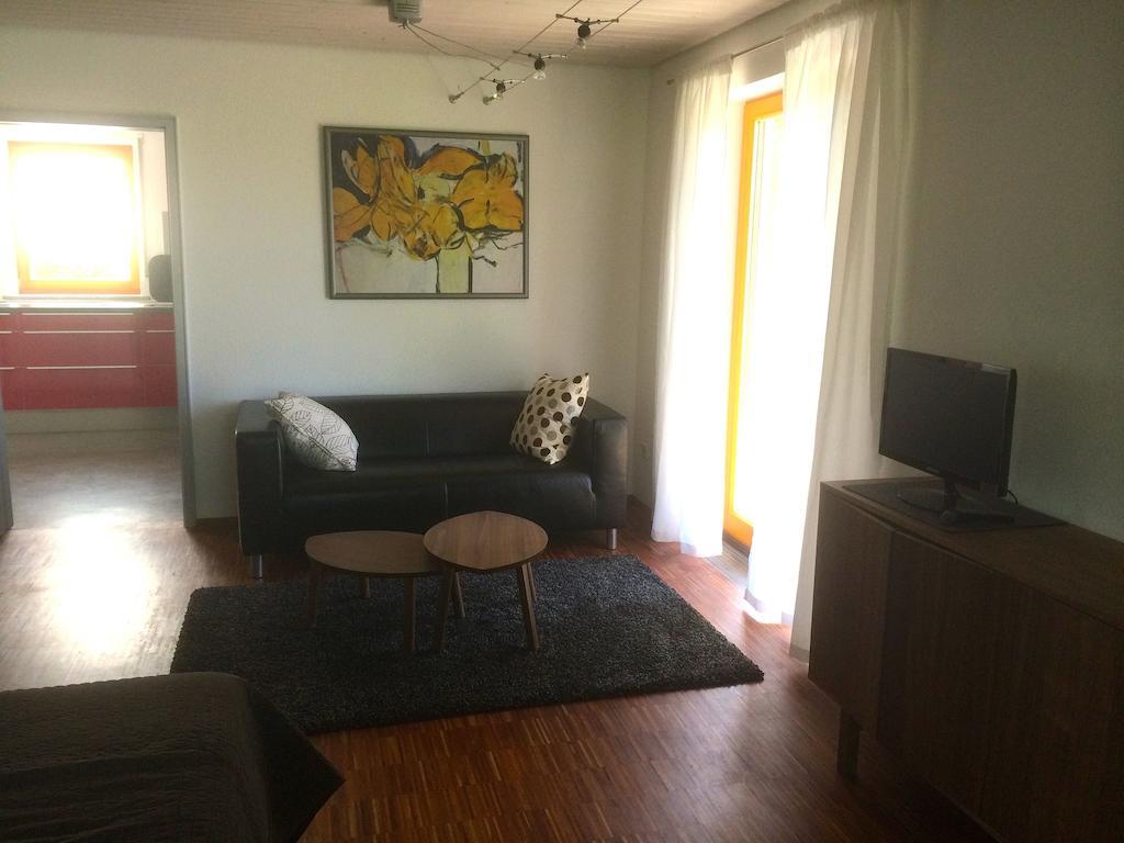 Ferienwohnung Bluetenweg Kluftern Friedrichshafen Extérieur photo